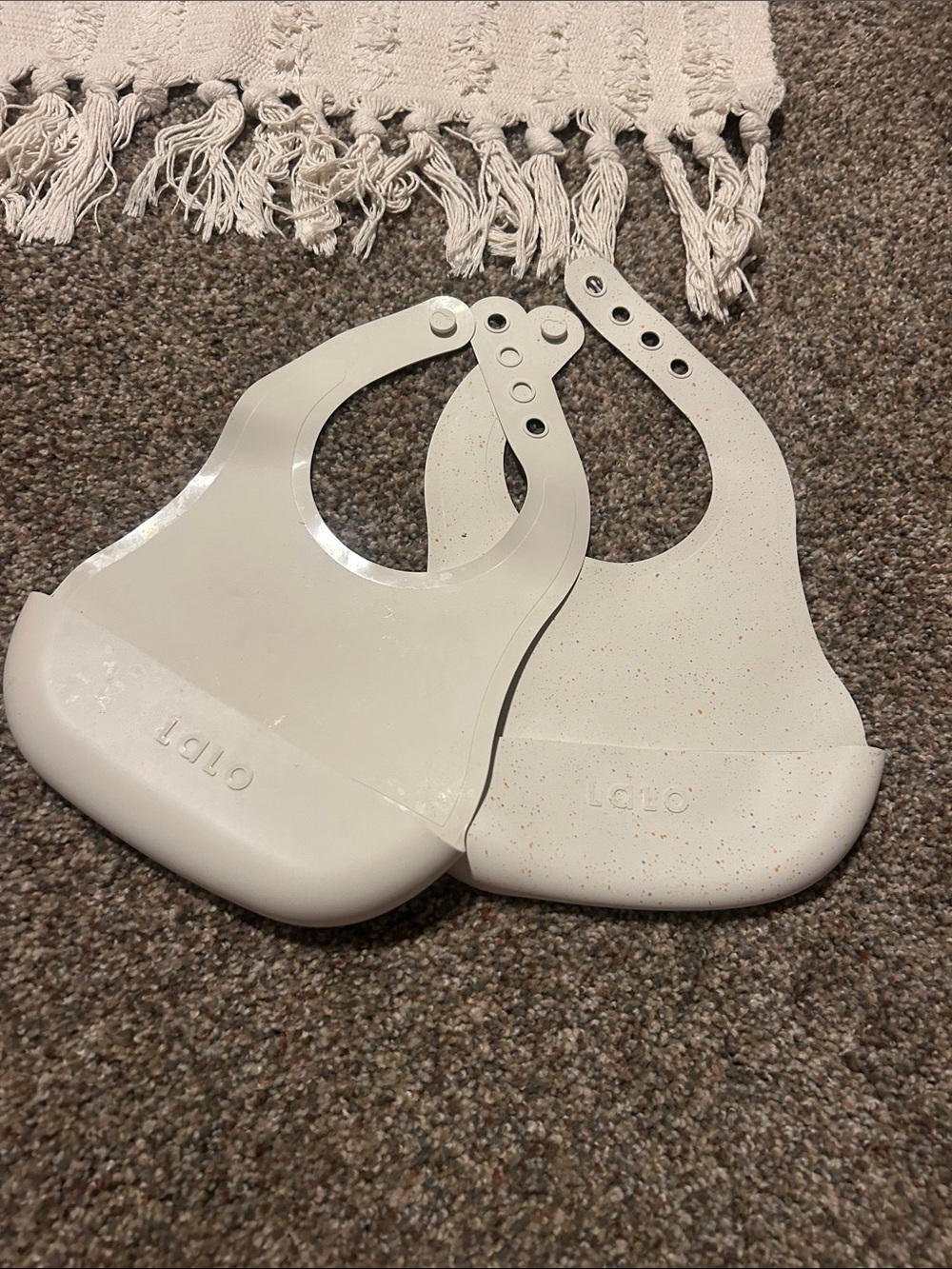 Lalo bibs set of 2